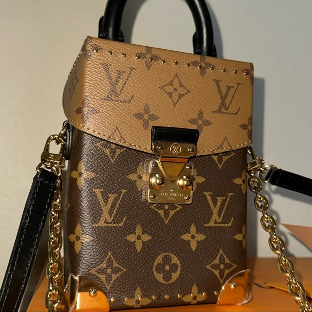 Louis Vuitton Camera Box Purse - Picture 6 of 11